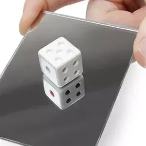 Dice Illusion